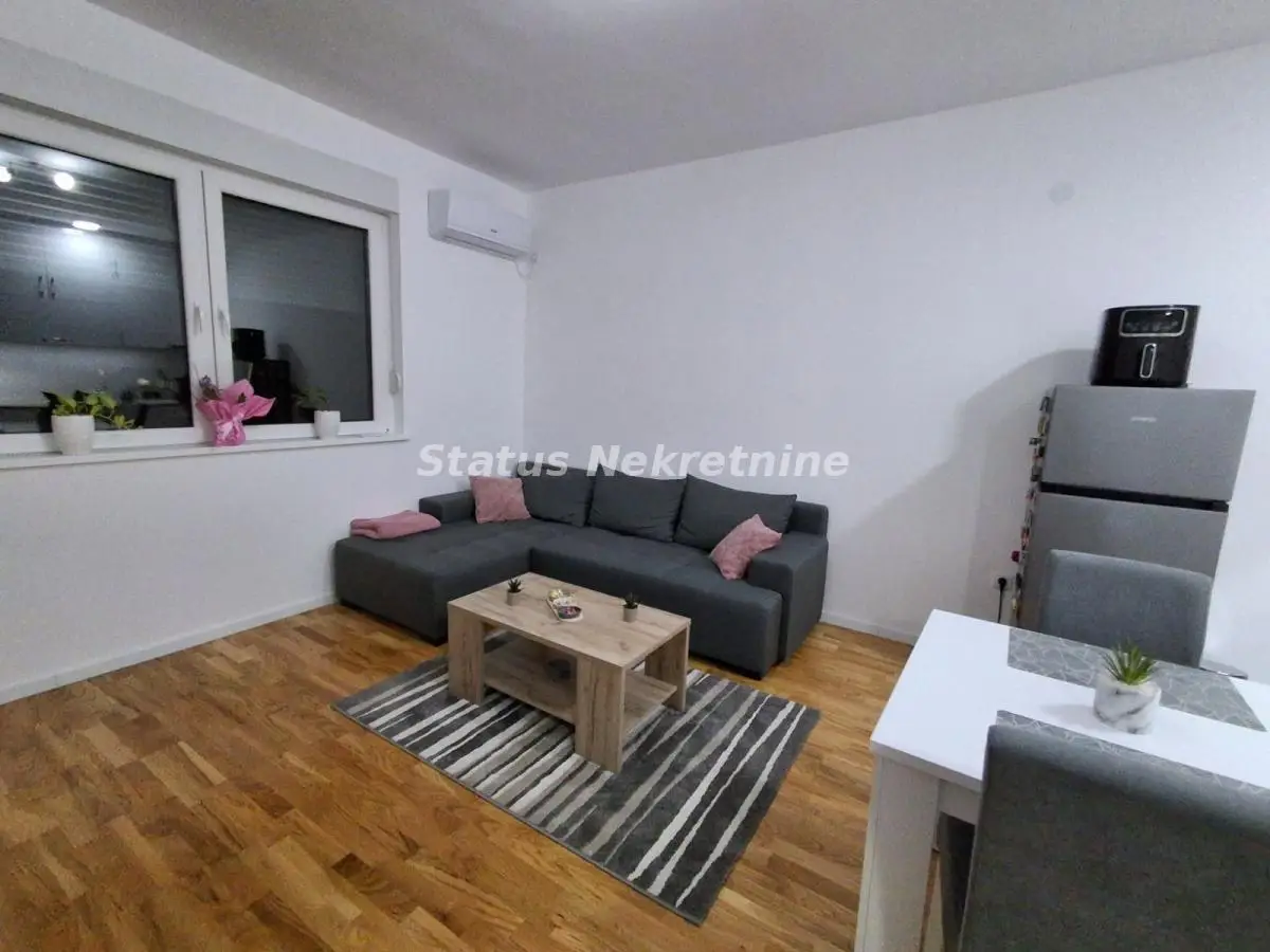Stan - Novi Sad Adice - 22111