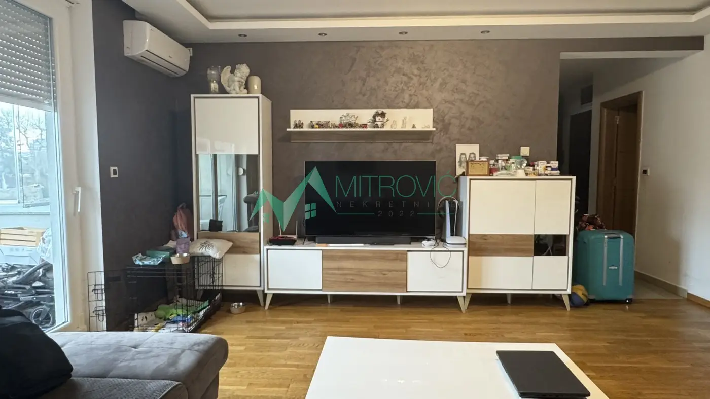 Stan - Novi Sad Detelinara - 1004268