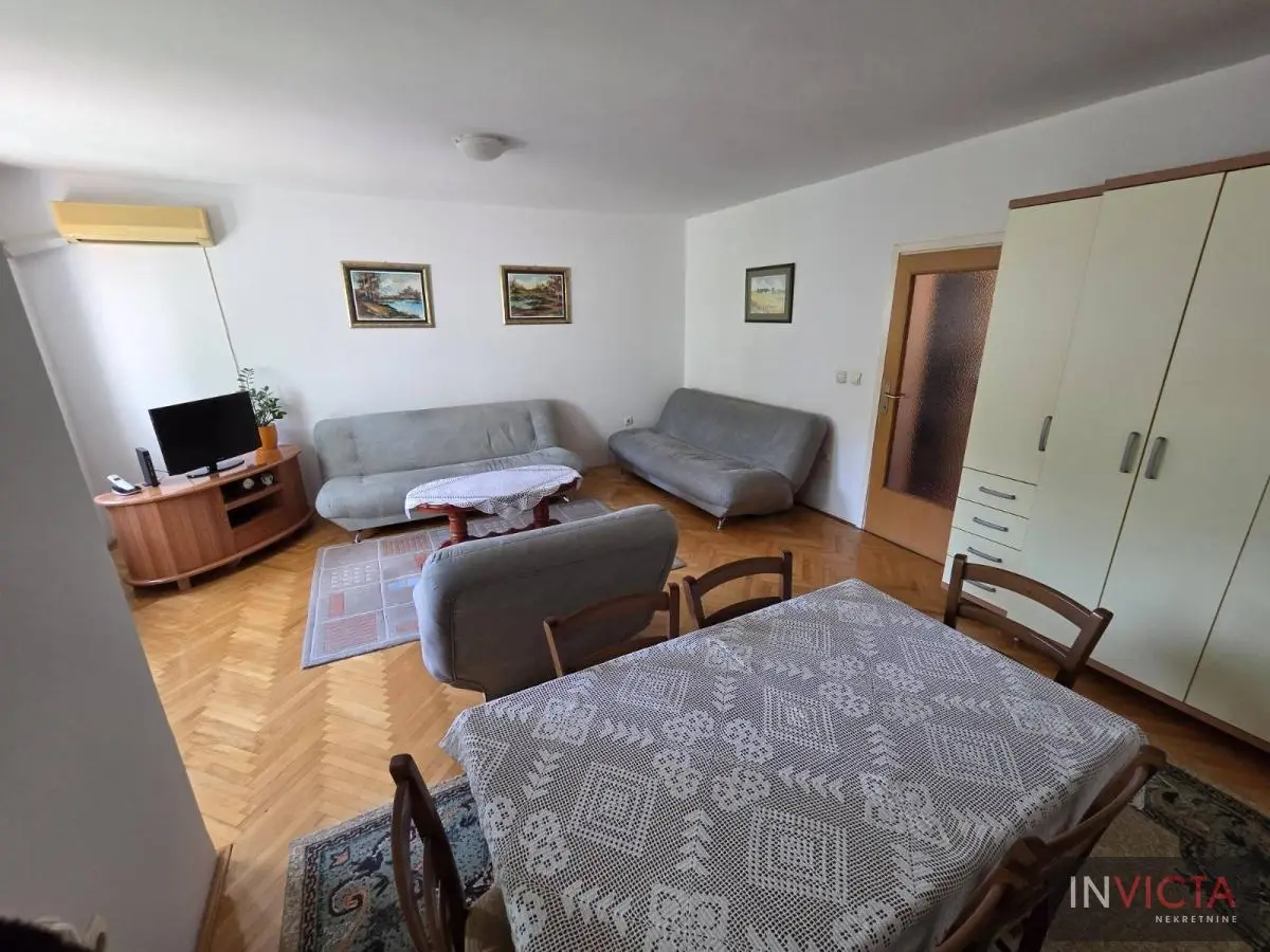 Stan - Novi Sad Novo Naselje - 2250