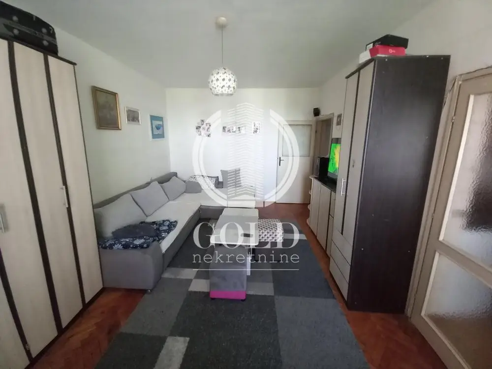 Stan - Novi Sad Kej - 204010016