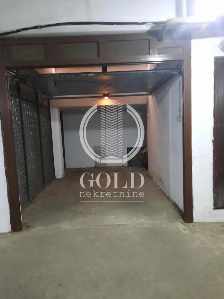 Garaža - Novi Sad Centar - 204008091