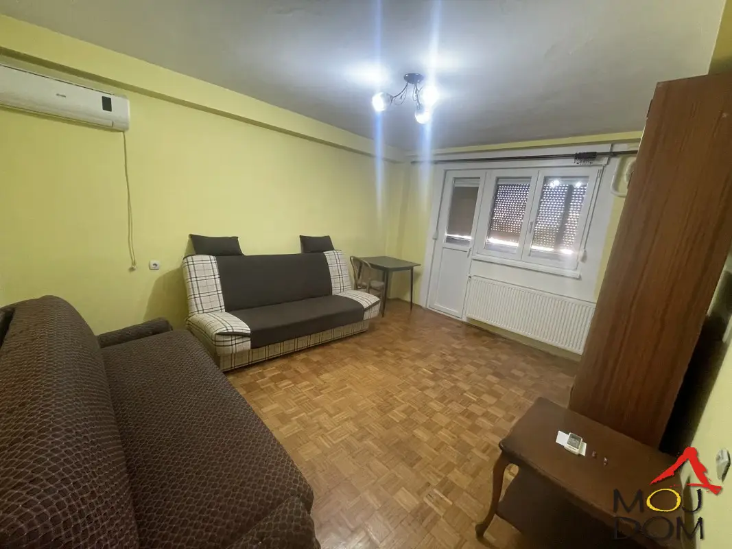 Stan - Novi Sad Železnička stanica - 9106513