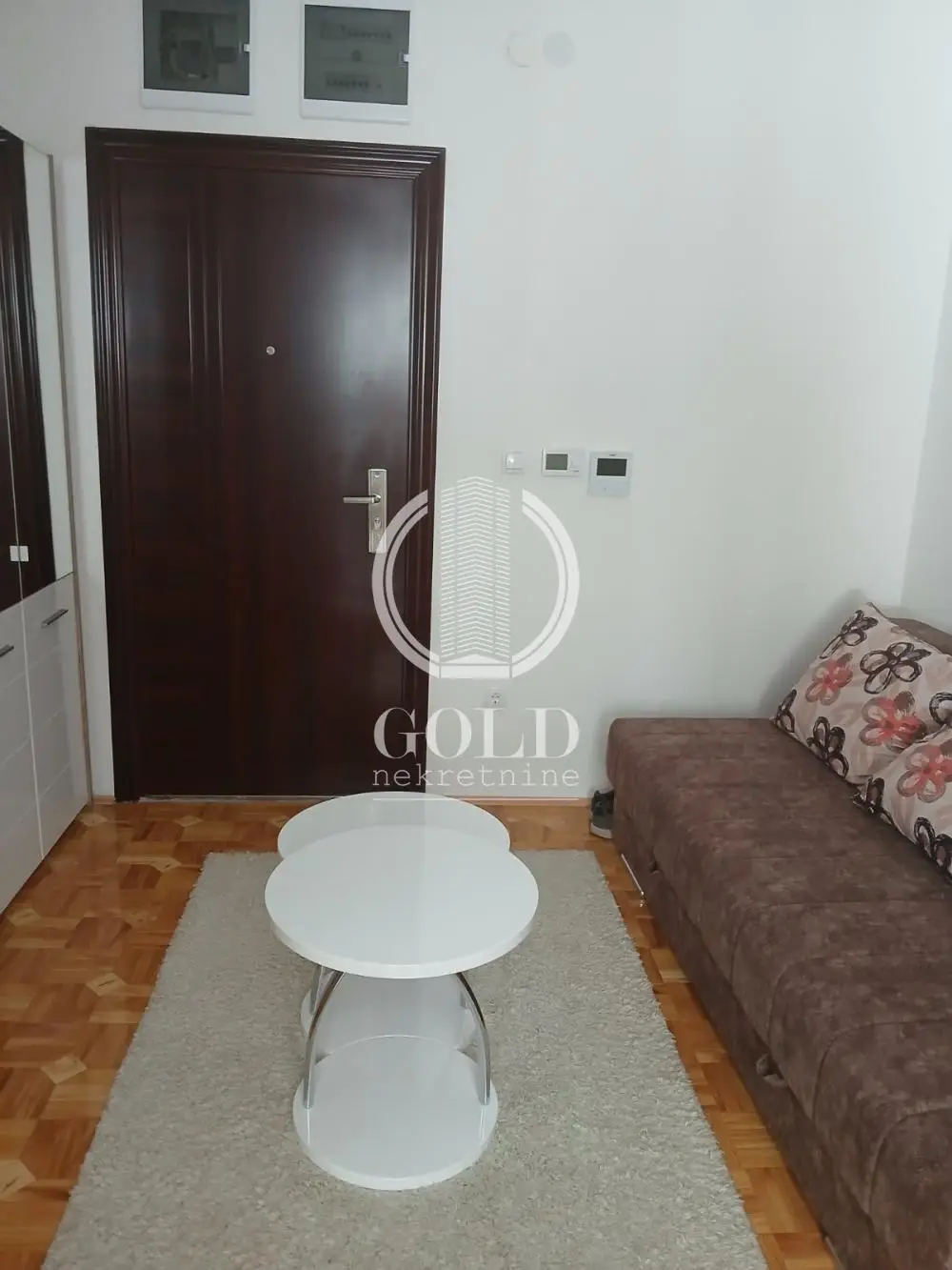 Stan - Petrovaradin (Novi Sad) Petrovaradin - 204010111