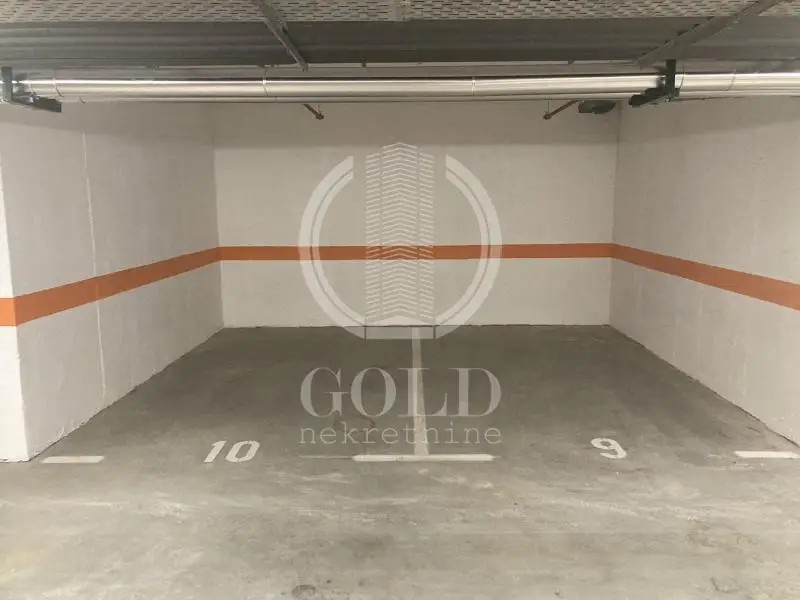 Garaža - Novi Sad Liman 4 - 204005275