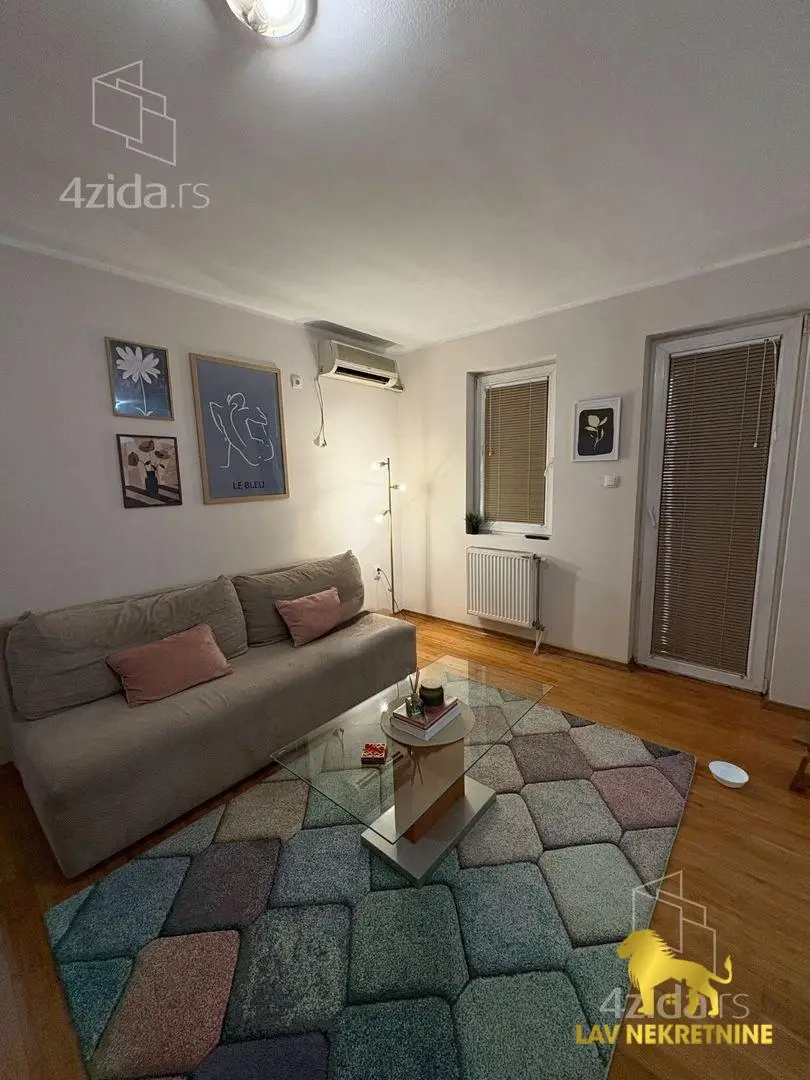 Stan - Novi Sad Rotkvarija - 9107025