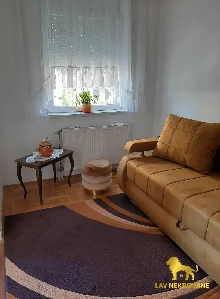 Stan - Novi Sad Detelinara - 9103355