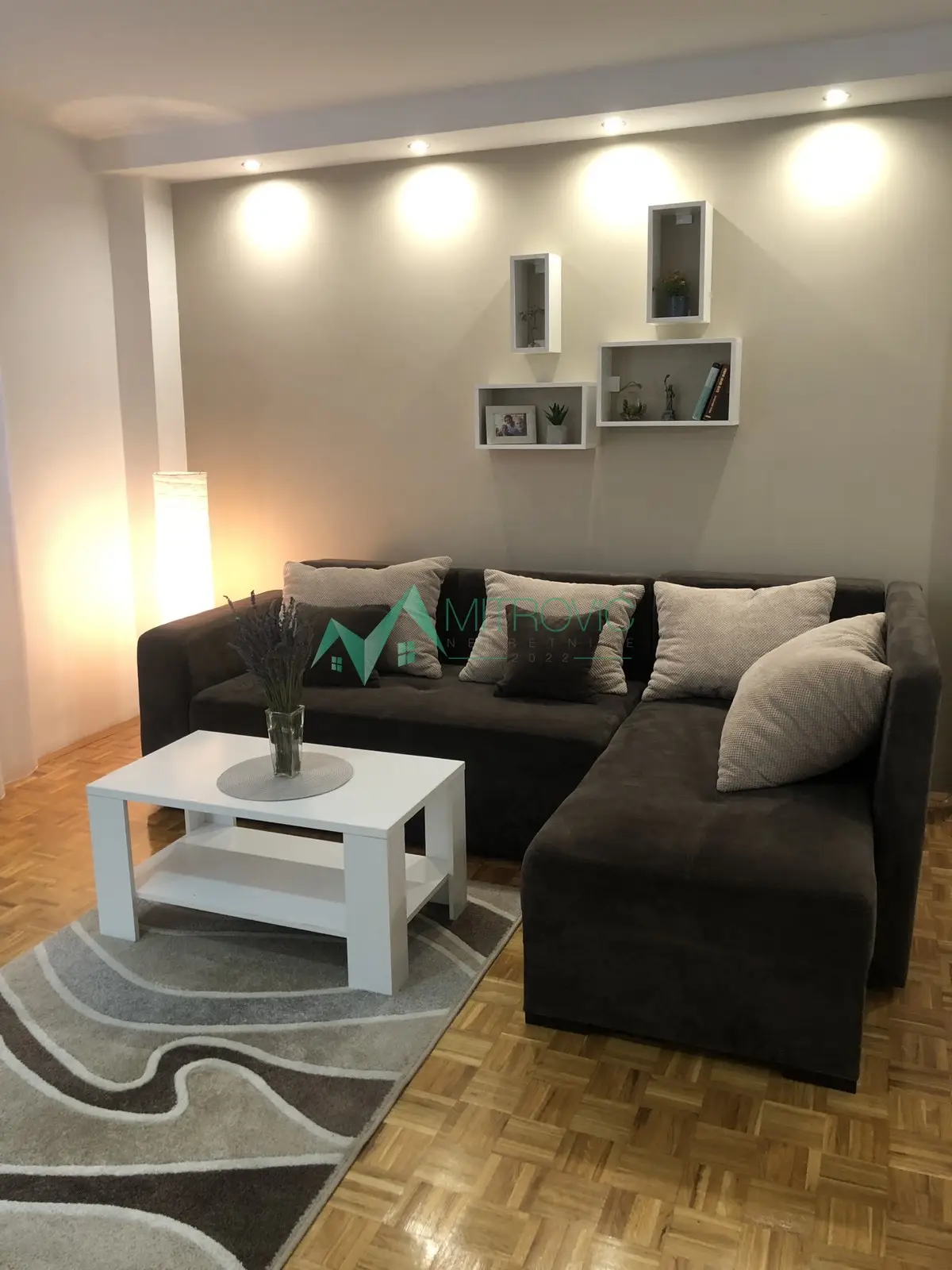 Stan - Novi Sad Detelinara - 9101951