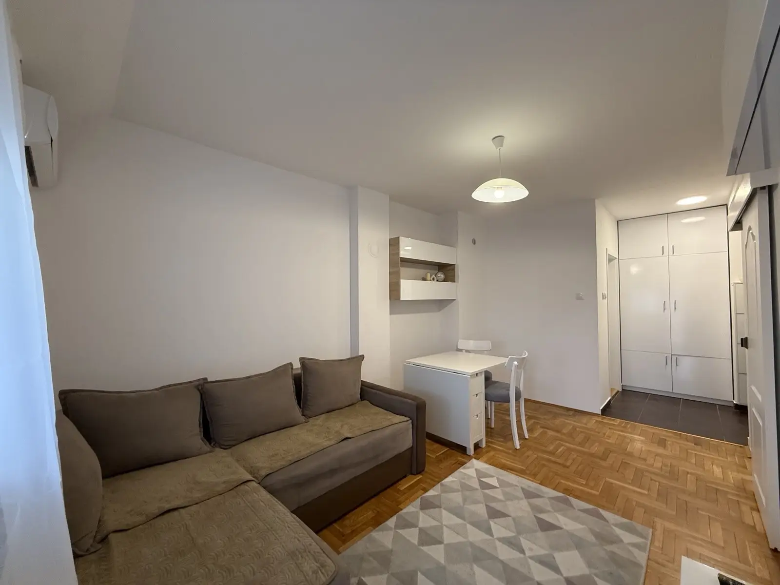 Stan - Novi Sad Socijalno - 1042239