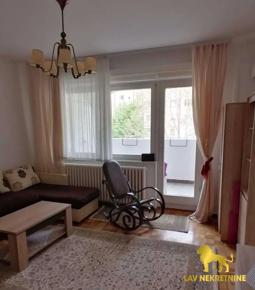 Stan - Novi Sad Detelinara - 9107233