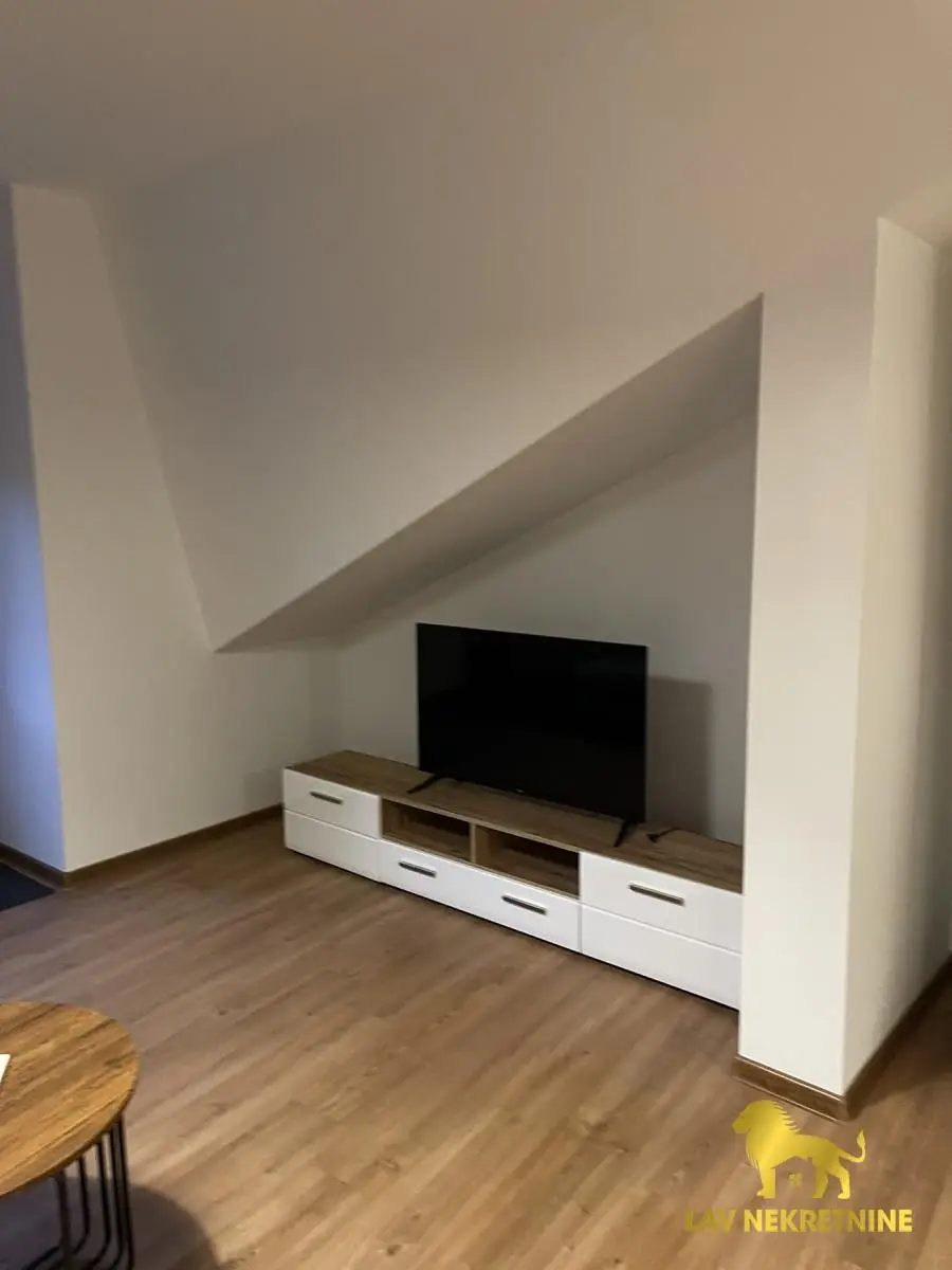 Stan - Novi Sad Centar - 1000137