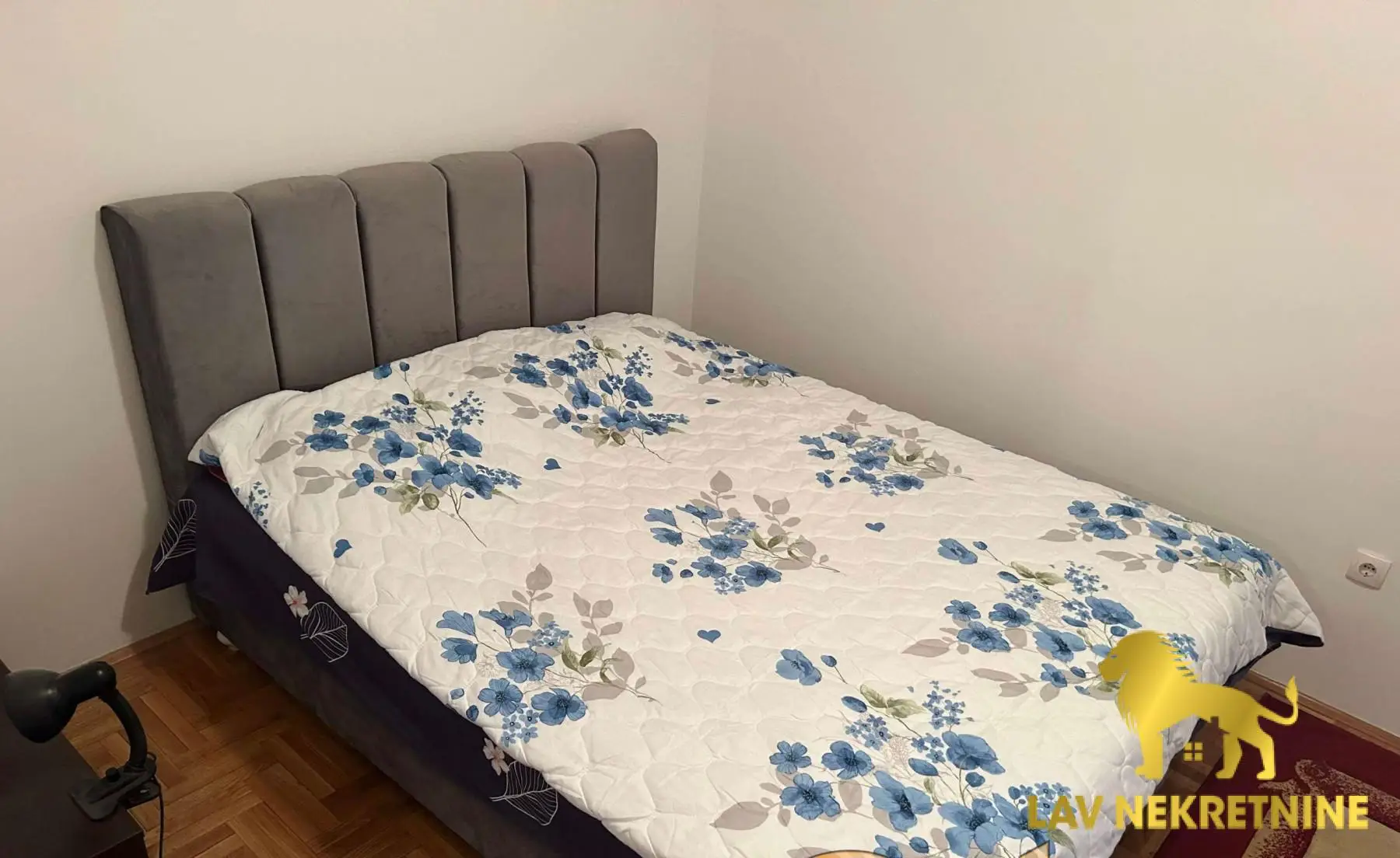 Stan - Novi Sad Detelinara - 9106945
