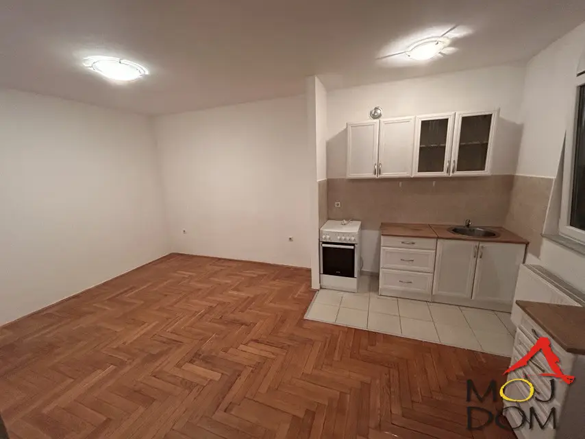 Stan - Novi Sad Bulevar Evrope - 9105745