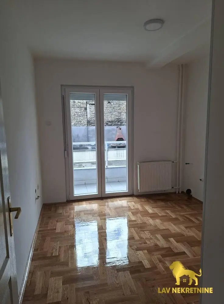 Stan - Novi Sad Podbara - 9106976