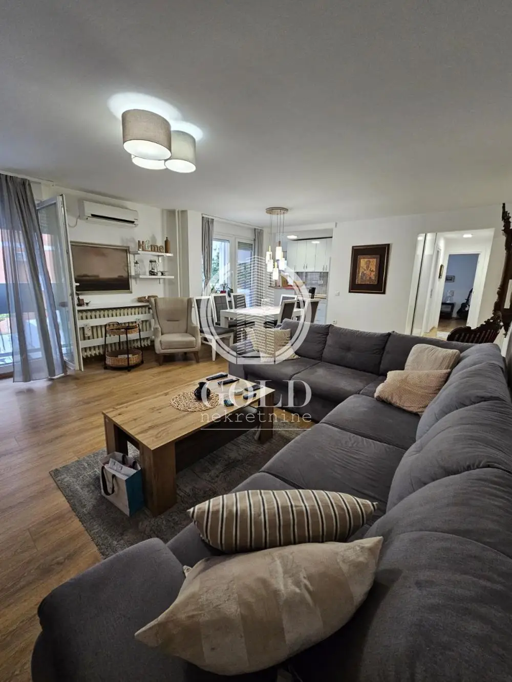 Stan - Novi Sad Liman 3 - 204010393