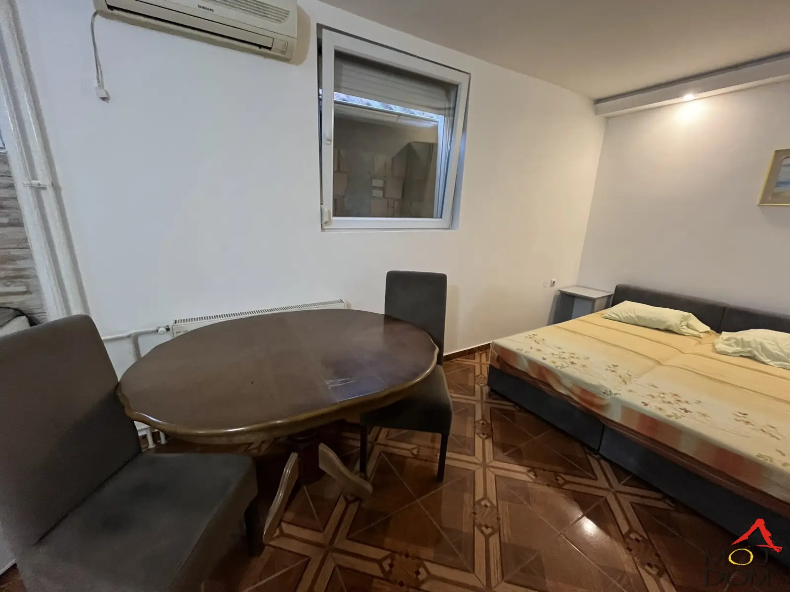 Stan - Petrovaradin (Novi Sad) Stari Majur - 9105234