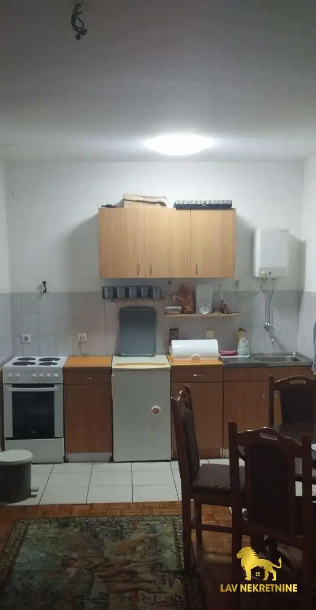 Stan - Novi Sad Socijalno - 9103821