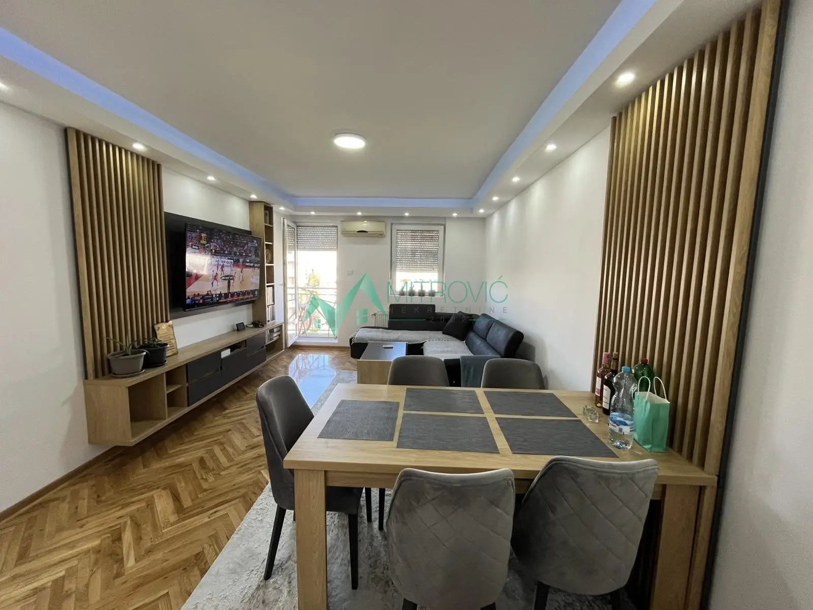 Stan - Novi Sad Novo Naselje - 9101078