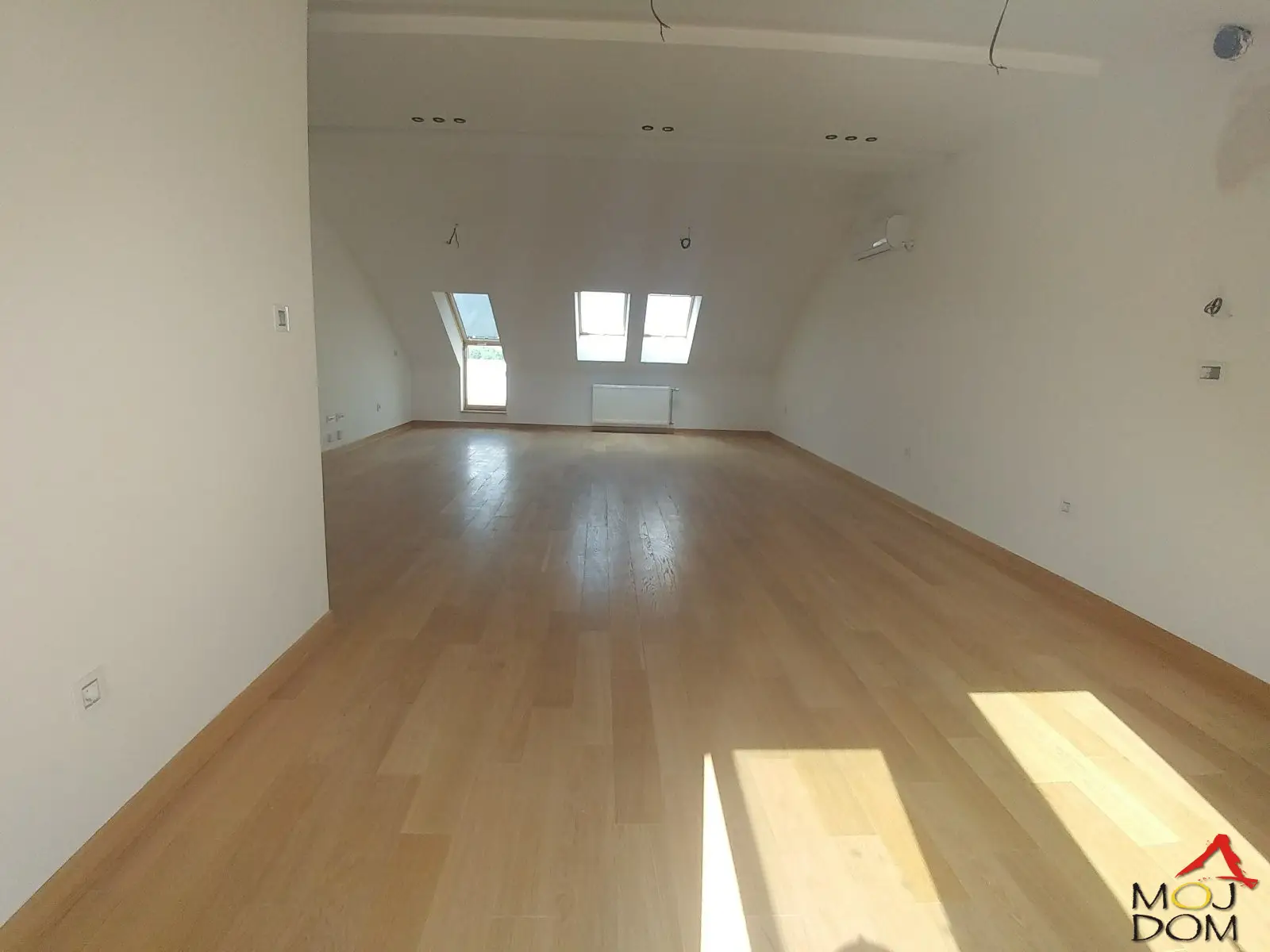 Stan - Novi Sad Novo Naselje - 9106370