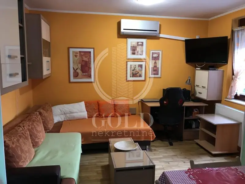 Stan - Novi Sad Rotkvarija - 204001650