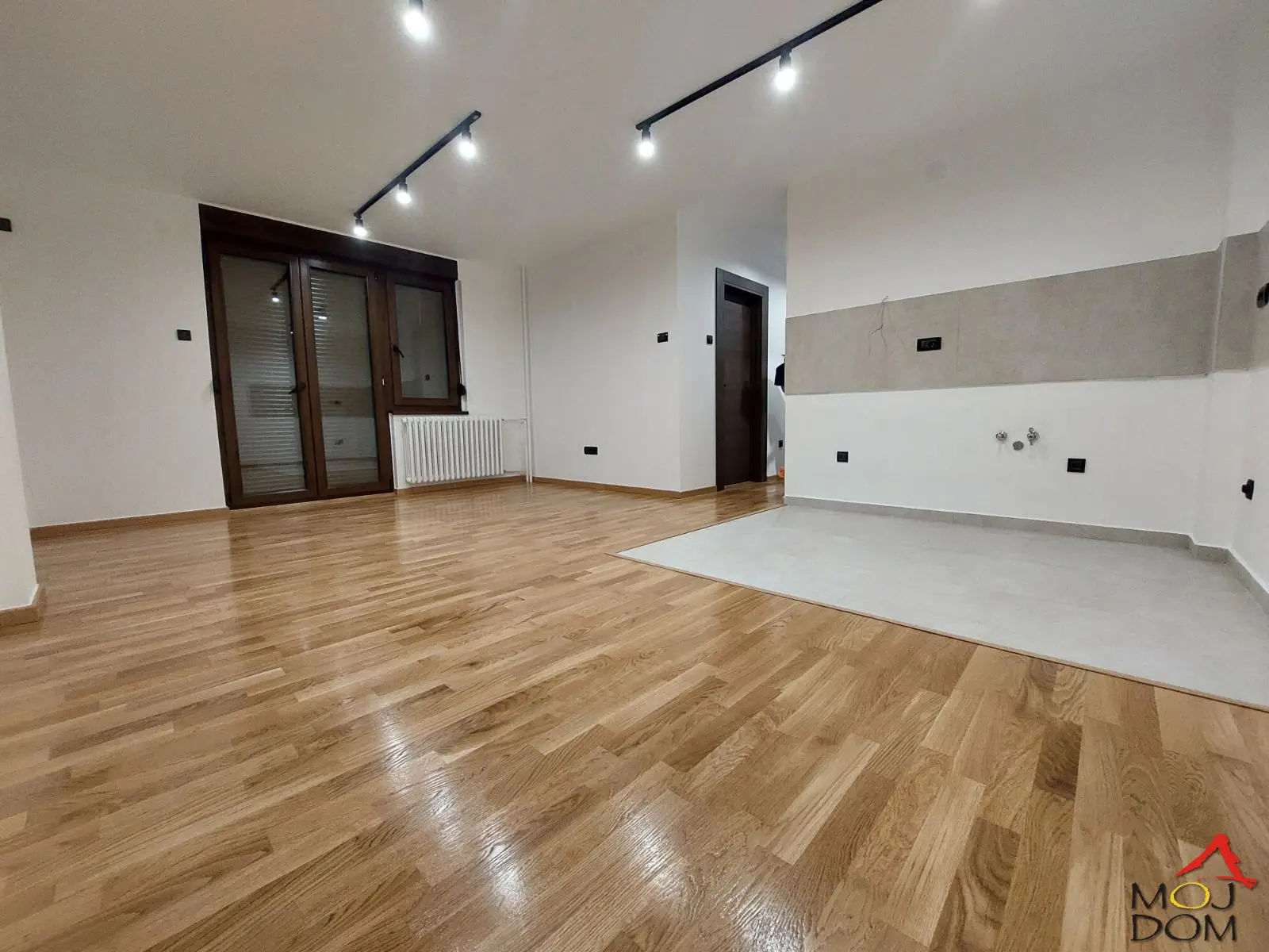 Stan - Novi Sad Novo Naselje - 1031867