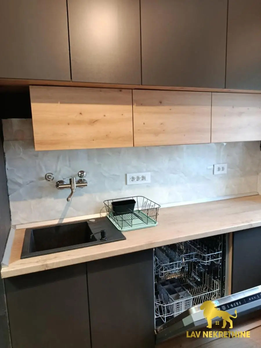 Stan - Novi Sad Novo Naselje - 9107178