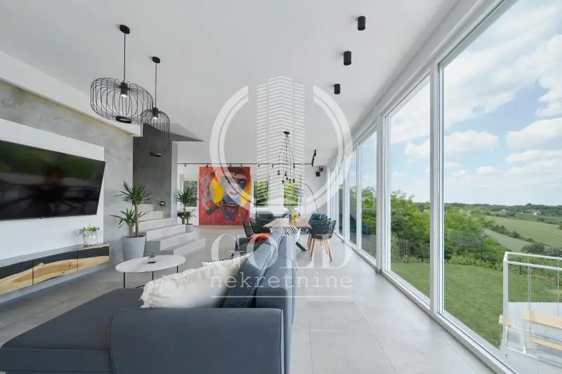 Villa with pool for rent in one of the most beautiful locations ID#6071