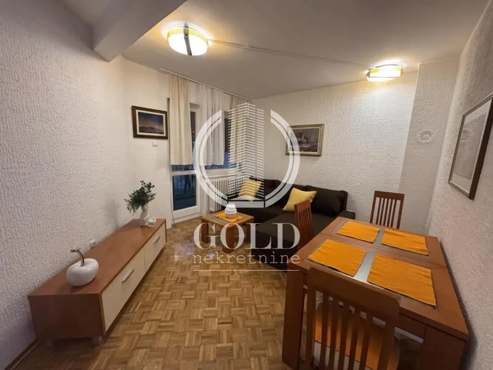 Stan 42m² — Novo Naselje, Novi Sad