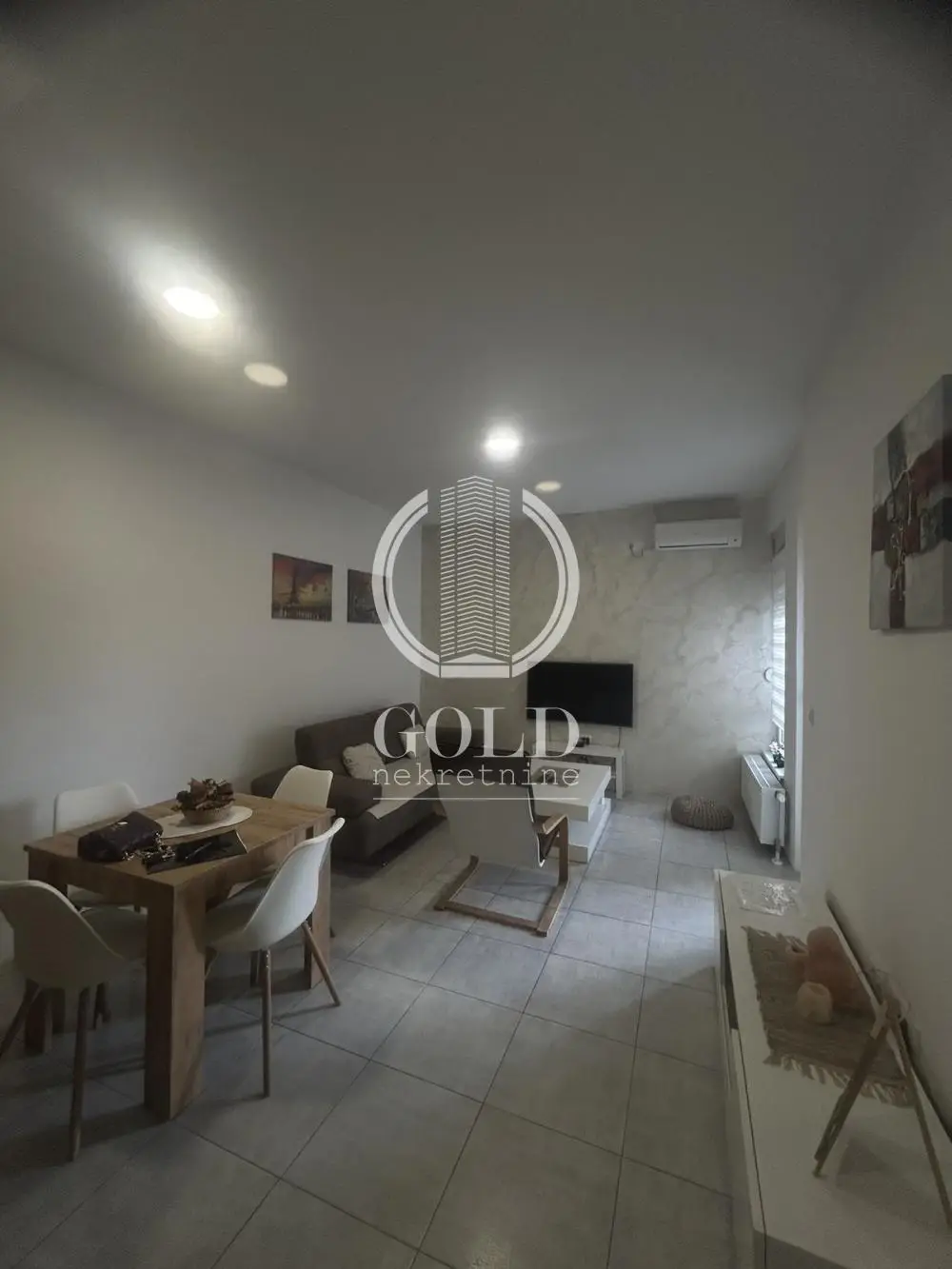 Продажа — Двухкомнатная, Салајка — 41м2, зарегистрировано ID#11038