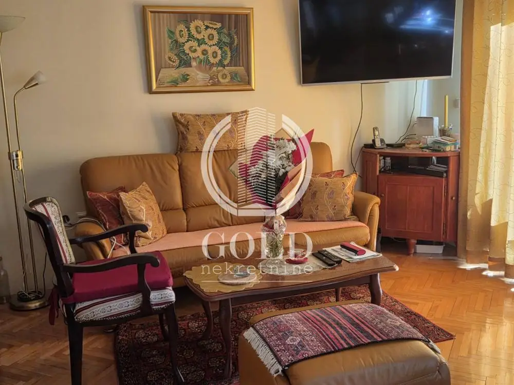 Stan 47m² — Detelinara, Novi Sad