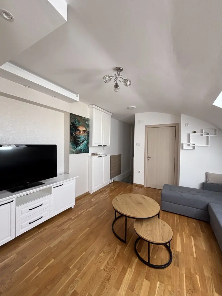 Stan 52m² — Detelinara, Novi Sad