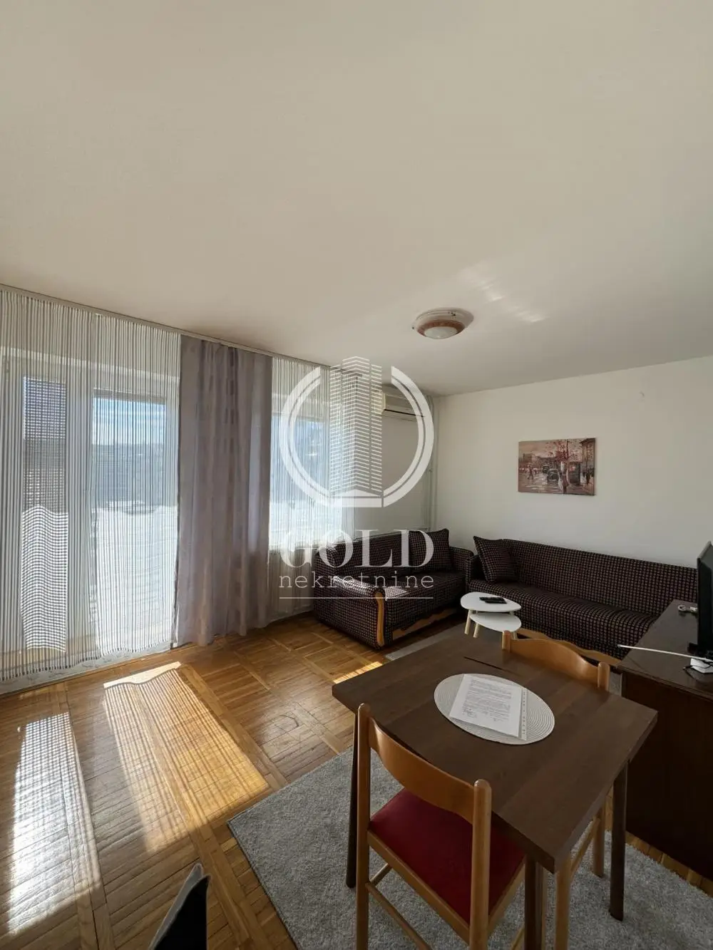 TWO-ROOM APARTMENT - Bulevar Oslobođenja* 42m2* ID#10781