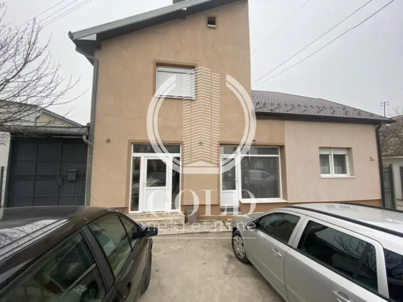 FOR RENT Retail space: NOVI SAD-Novi Sad-Klisa, Savska, 75.00m2, 450 eur ID#6650