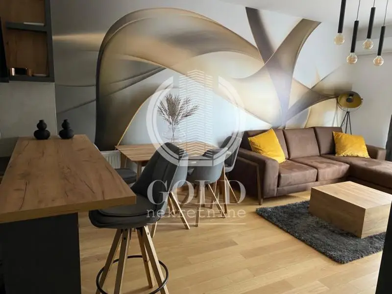 Stan 60m² — Centar, Novi Sad