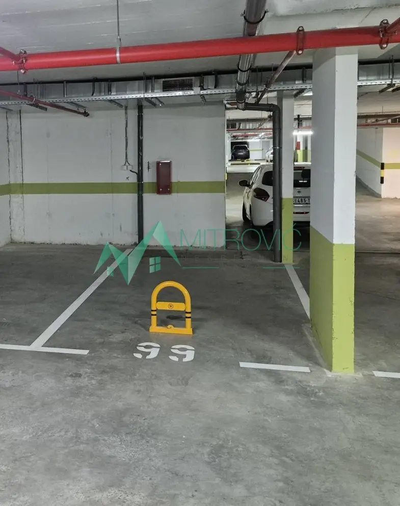 Novi Sad, Socijalno - Garage parking spot, 14 m2