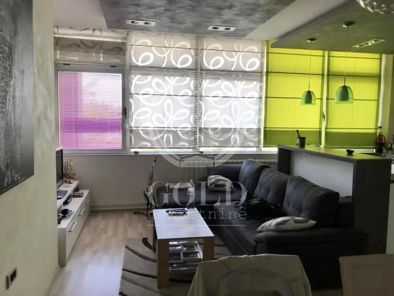 One-and-a-half-room furnished apartment, Bulevar Evrope. 139050 euros ID#2938