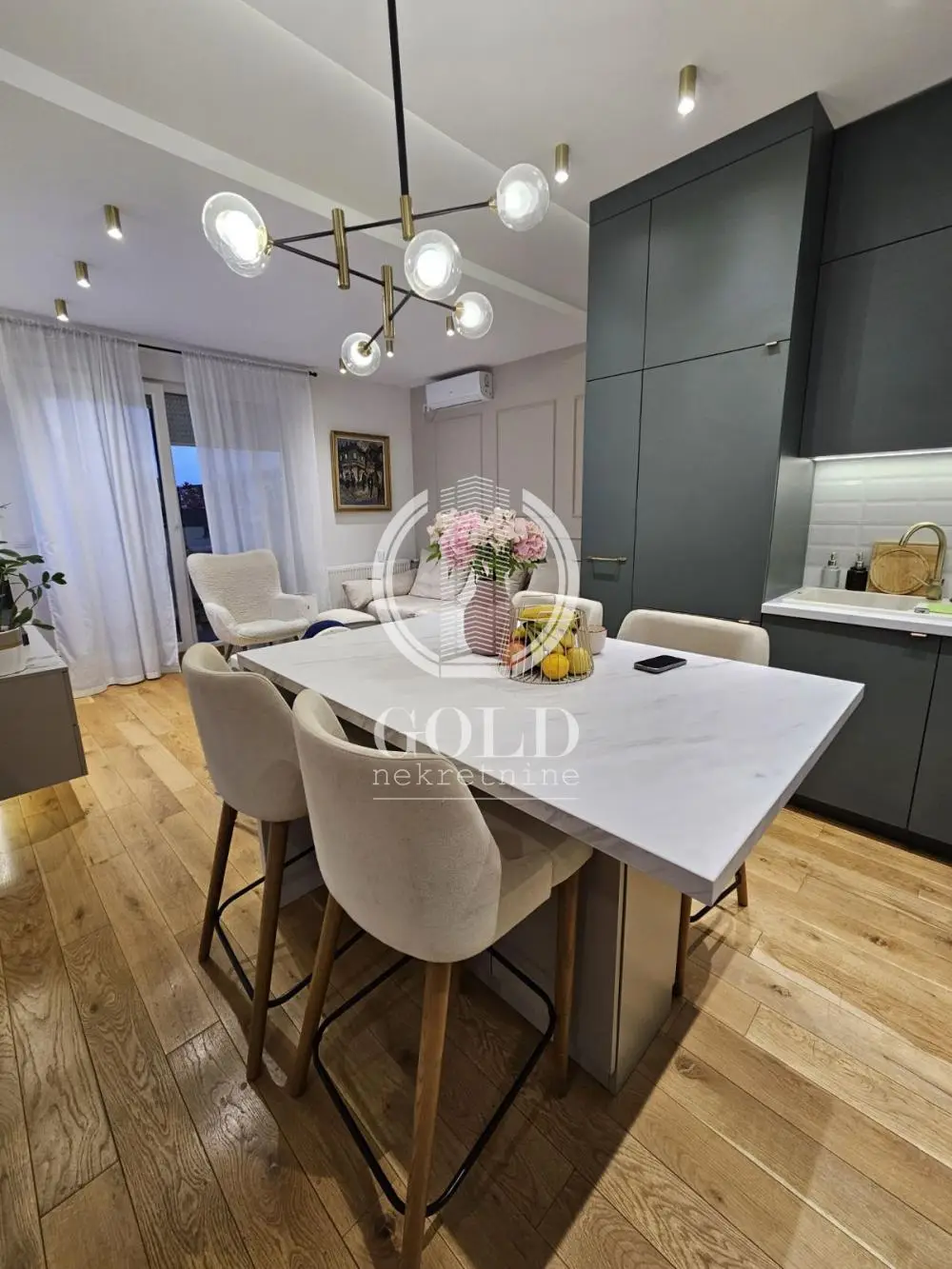 Stan 60m² — Grbavica, Novi Sad