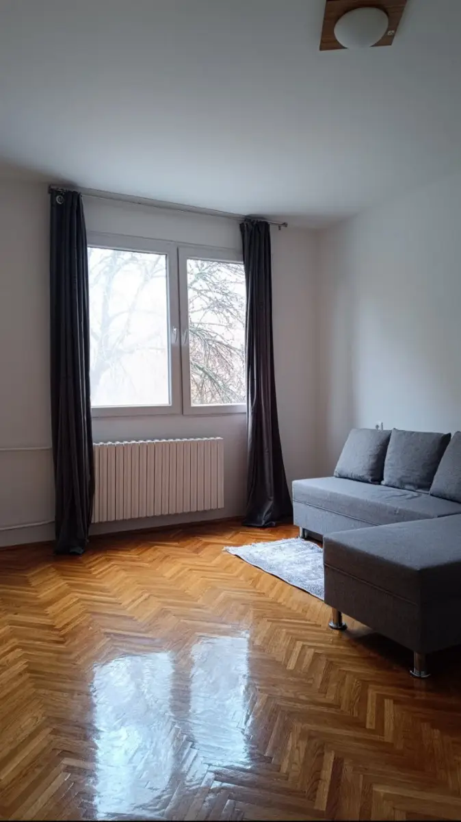 <p>Novi Sad-Satelit</p><p>Sale of one-bedroom apartment with a separate room. The apartment is fully renovated, registered, and can be occupied</p>