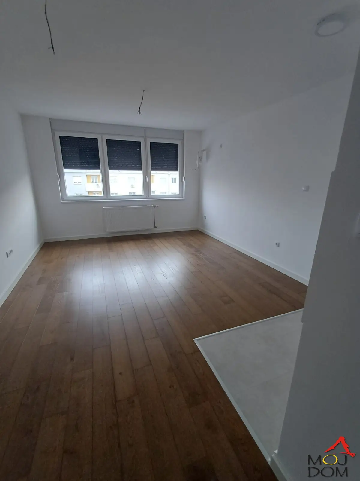 Продаётся квартира-студия 26 м² – Ново Насеље, Нови Сад

Продается функциональная студия площадью 26 м² в новостройке на отличной локации в Нови-Саде. Квартира готова к заселению и идеально подходит как для проживания, так и как инвестиция для сдачи в аренду.

Отопление