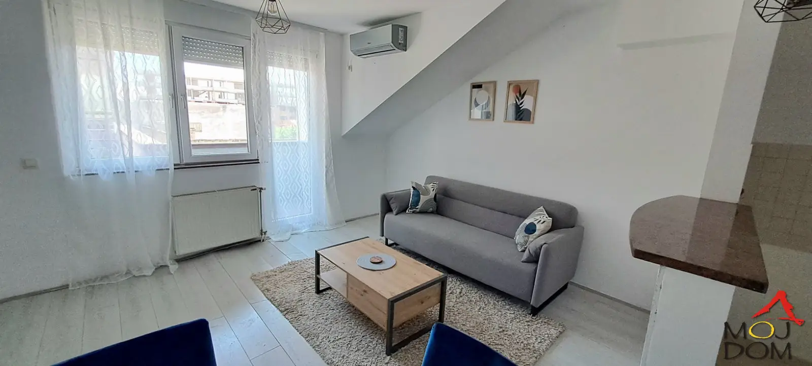 For sale – modern two-and-a-half-room apartment in the very center of Novi Sad, ideal for living or investment

We are advertising the sale of a highly attractive two-and-a-half-room apartment in a prime location – just a 2-minute walk from the pedestrian zone and the center of Novi Sad.