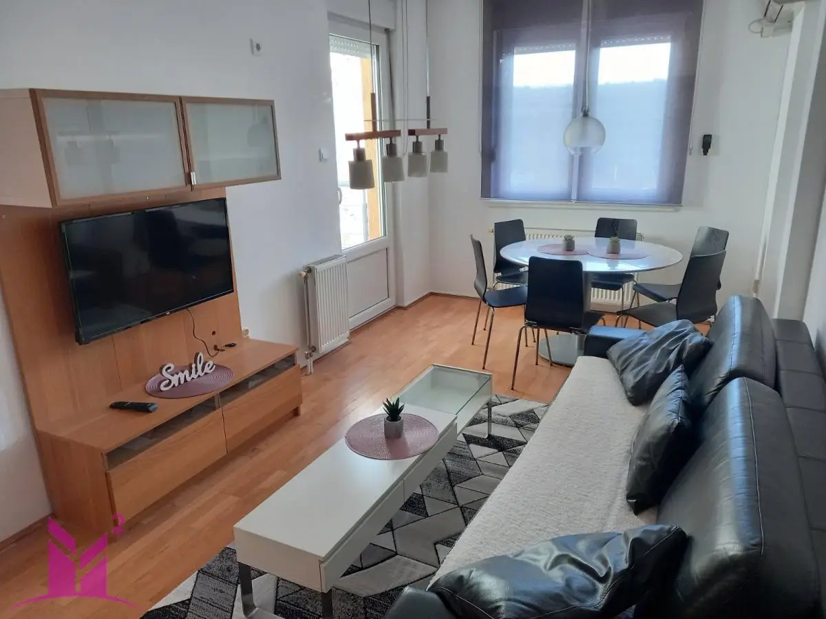 Furnished two-room, Grbavica, parking