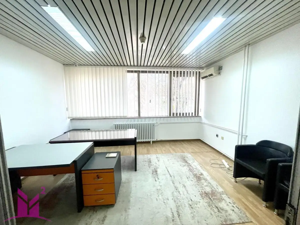* Commercial Space – Bulevar Oslobođenja *