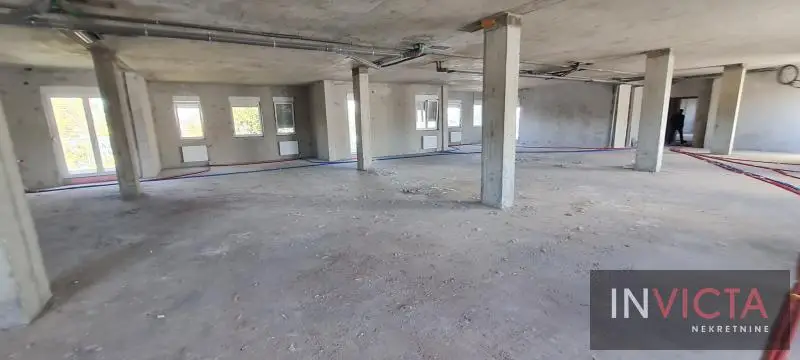 BUSINESS SPACE NEAR NAJLON MARKET