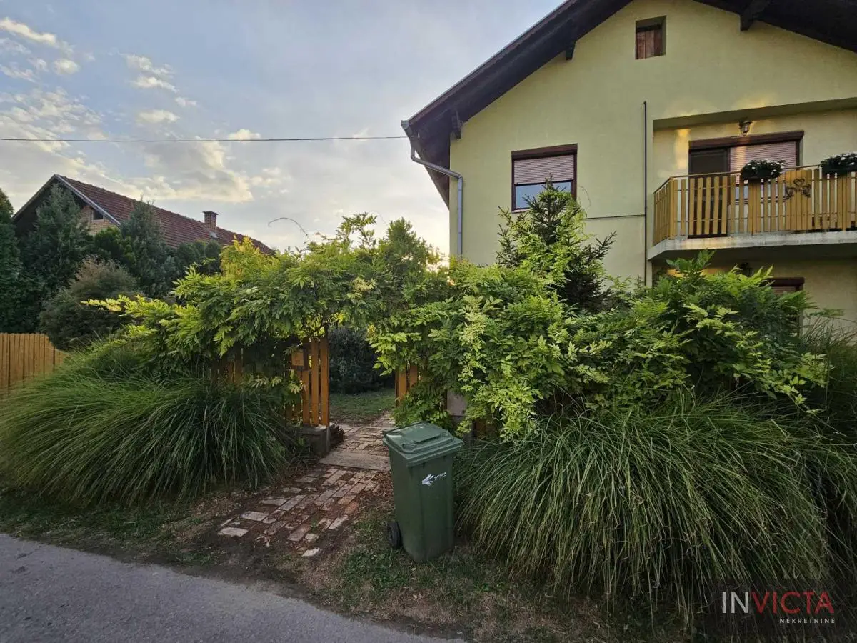 Family house in Veternik