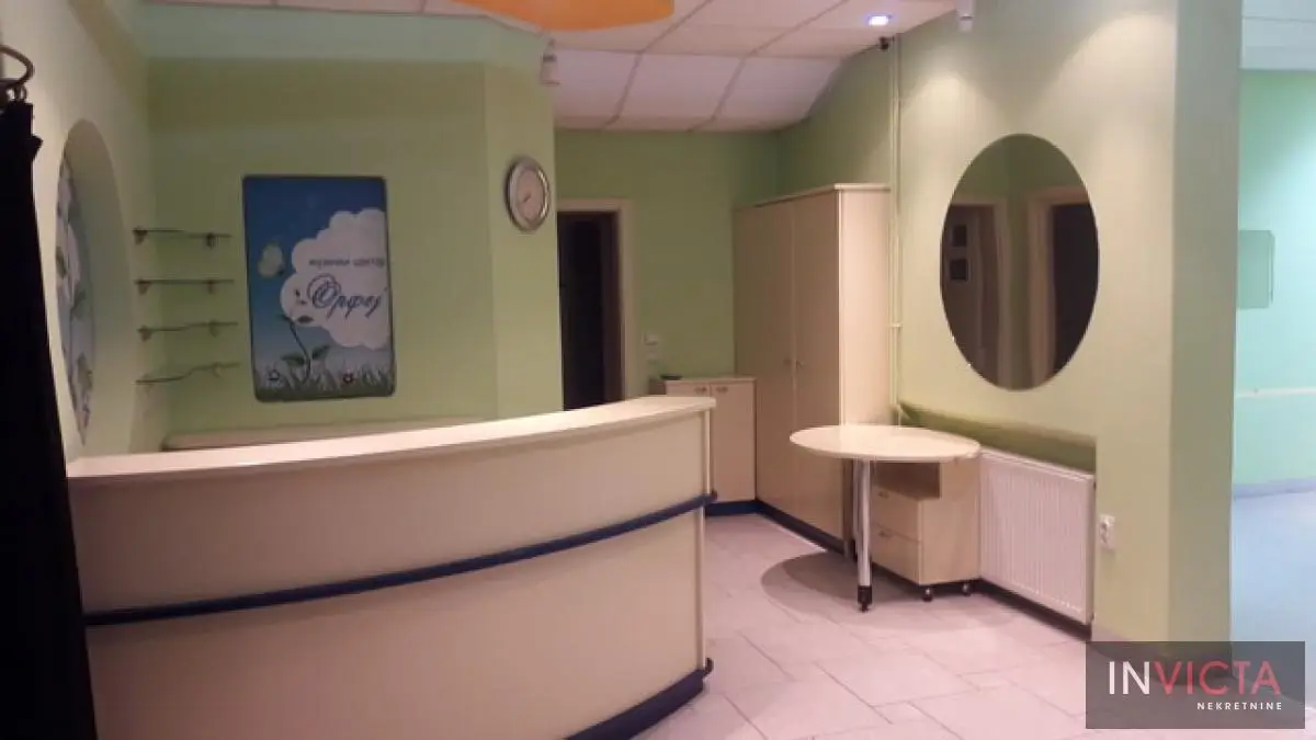 BUSINESS SPACE-SHOP