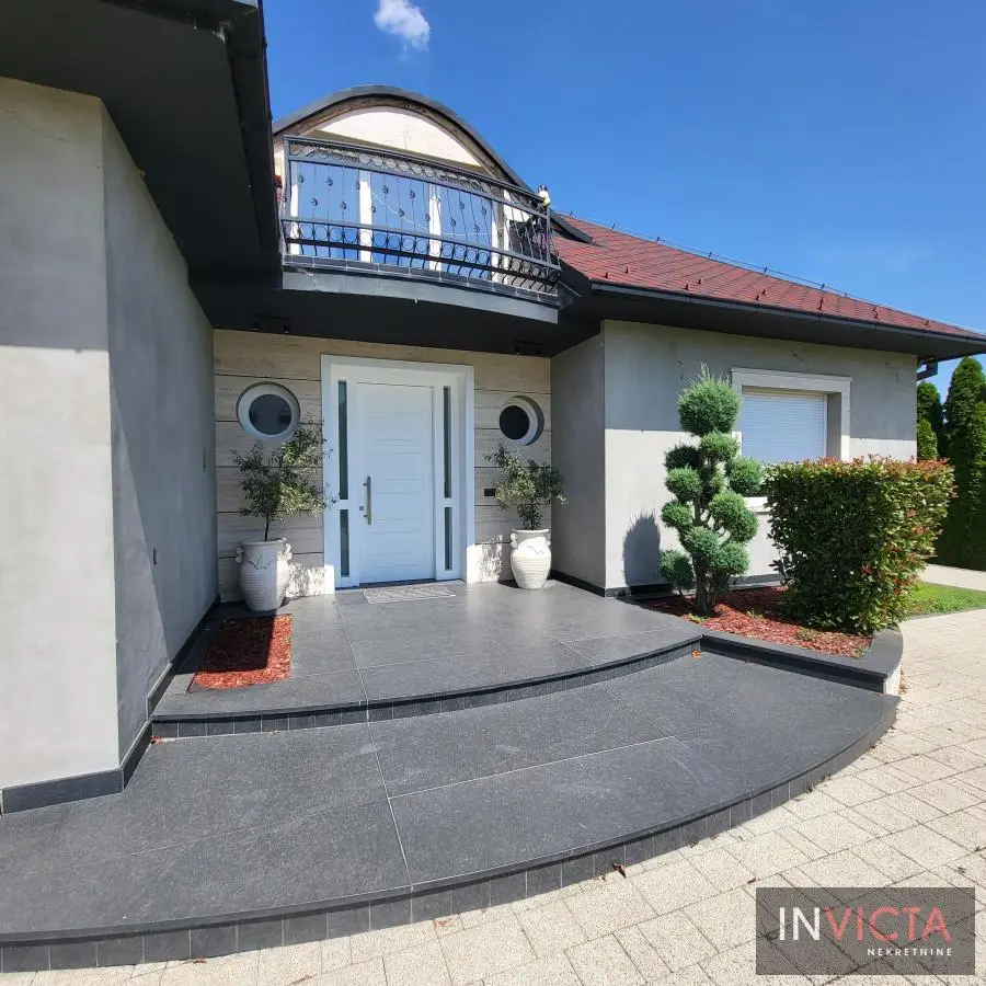 Luxury house - Čenej