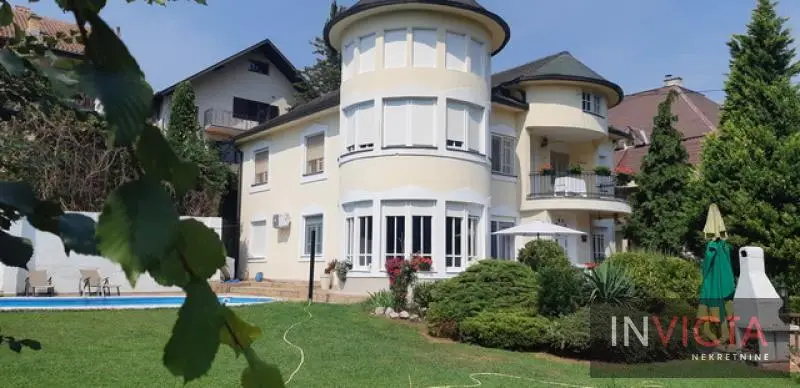 House with pool–Sr.Kamenica