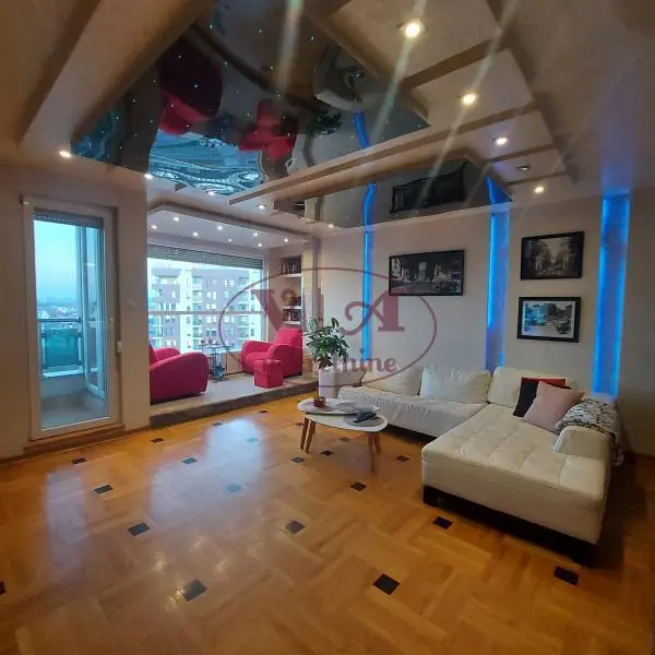 Novi Sad, Bulevar Patrijarha Pavla, lux penthouse