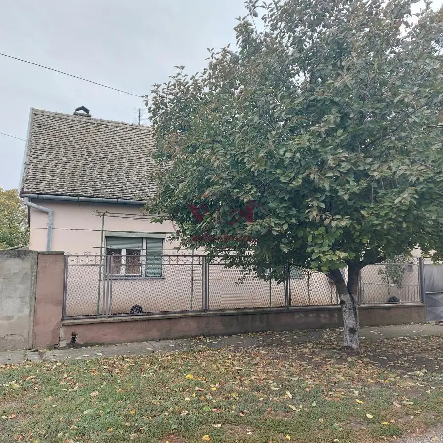 Srbobran, Excellent immediately move-in ready house with furniture