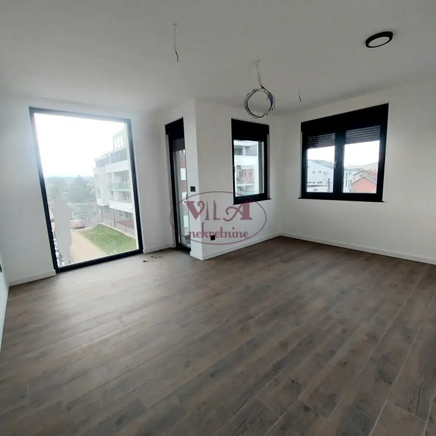 Novi Sad, Telep, Lux two-and-a-half-room apartment with rooftop terrace