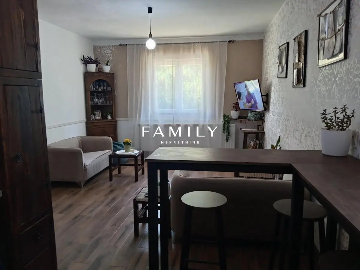 Two-level house for sale in Veternik, €164,800